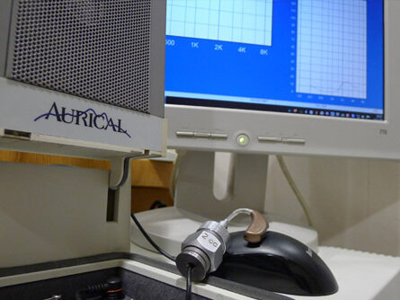 portfolio-gaus-hoergeraet-pruefung01